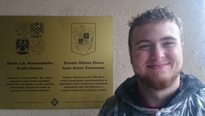 Stavba Školy J.A. Komenského probíhala v letech 1996-1998 z peněz České republiky